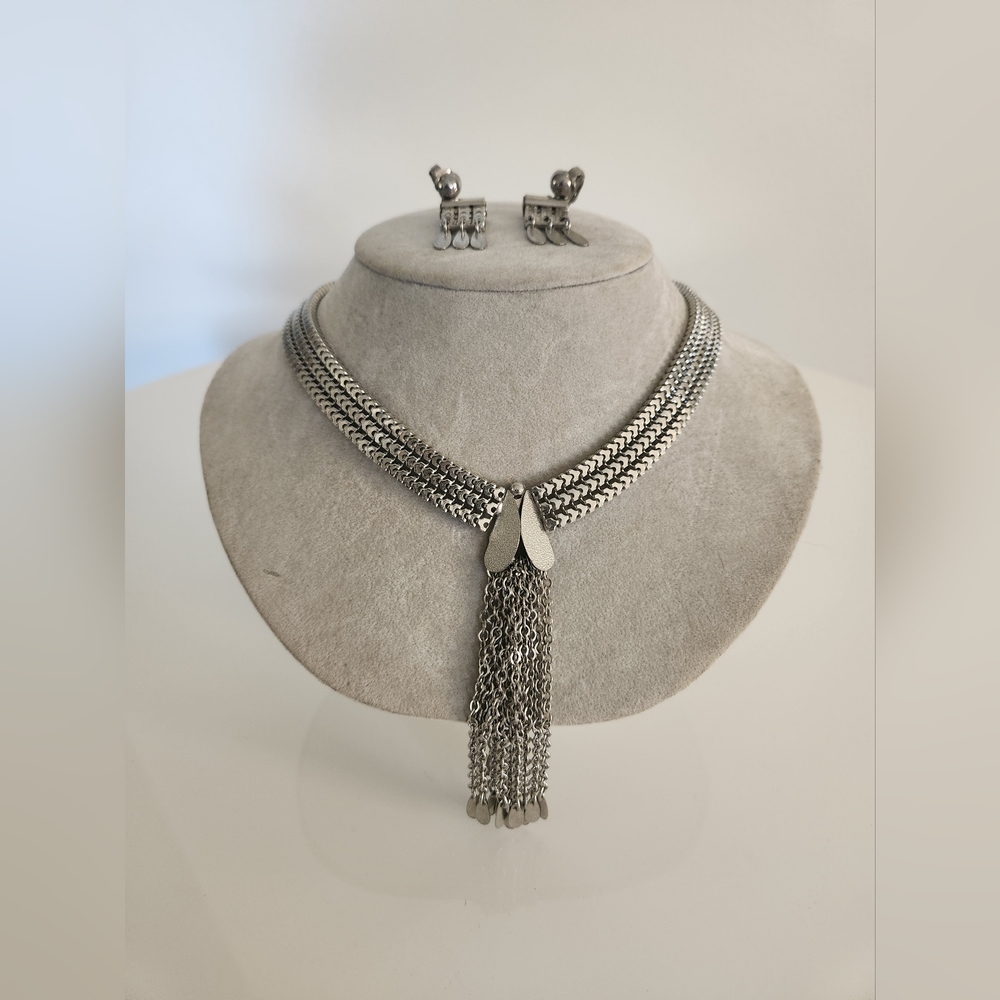 Vintage necklace and earrings